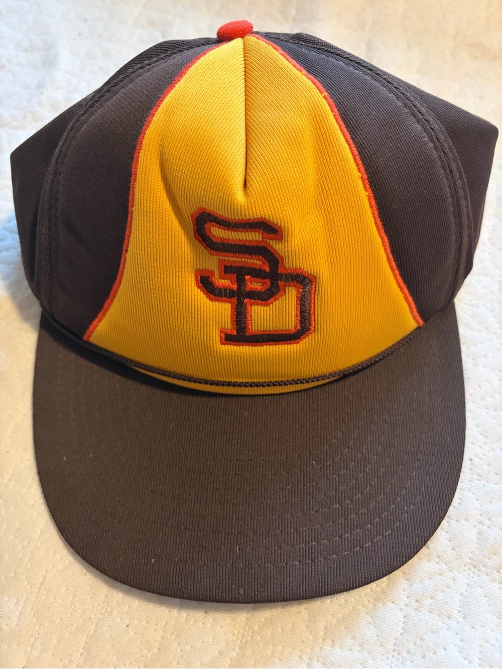 Vintage San Diego Padres MLB Twins Enterprise  SnapBack Trucker Hat Cap One Size